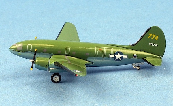 Curtiss C46 US Air Force  N8774  AC411009