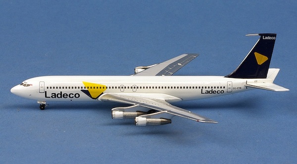 Boeing 707-320C Ladeco CC-CYB  AC411085