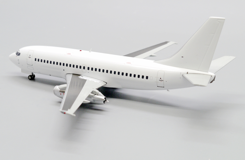 JC Wings BK1098 Boeing 737-200 Blank | AviationMegastore.com