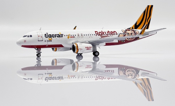 Airbus A320 Tigerair Taiwan "Rakuten Monkeys Livery" B-50006 With Antenna  EW4320015