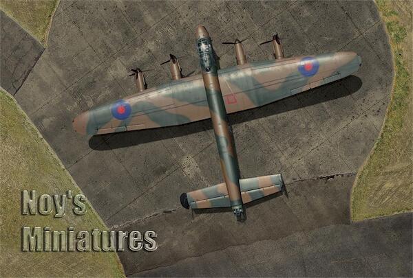 WWII Heavy Bomber tarmac  144015