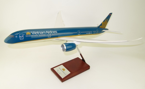 Boeing 787-9 Dreamliner Vietnam Airlines  TD039